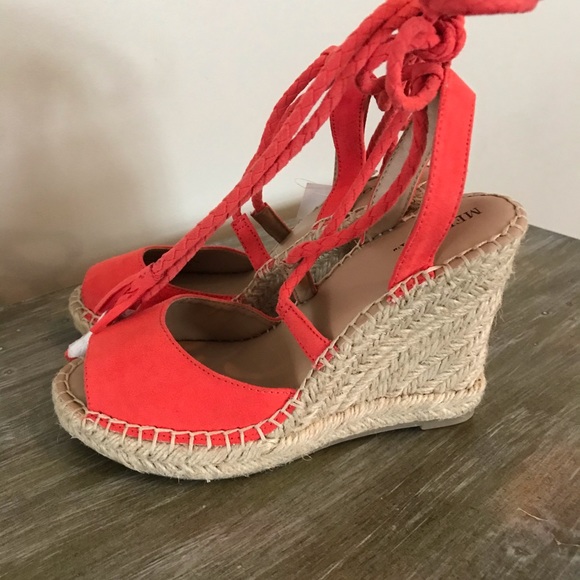 Merona Target Wedges - Picture 2 of 5